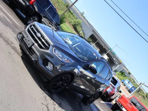 Another view of 2019 Ford Escape SE for sale in Kansas City, MO at Jay Wolfe Honda
