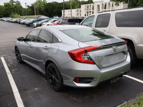More photos of 2021 Honda Civic Sedan Sport at Jay Wolfe Honda, MO