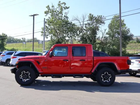 More photos of 2021 Jeep Gladiator Rubicon at Jay Wolfe Honda, MO