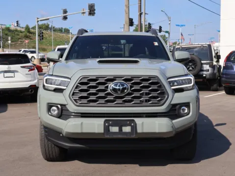 Photos of 2023 Toyota Tacoma TRD Sport for sale in Kansas City, MO at Jay Wolfe Honda