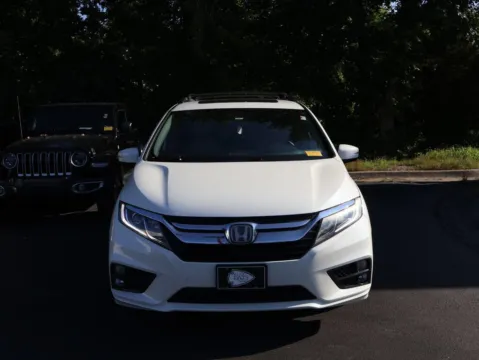 Photos of 2018 Honda Odyssey EX-L for sale in Kansas City, MO at Jay Wolfe Honda