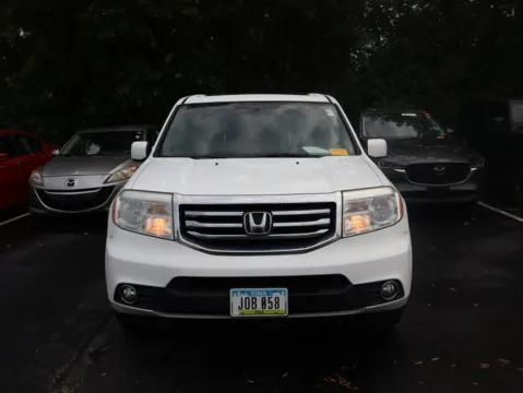 Photos of 2015 Honda Pilot EX-L for sale in Kansas City, MO at Jay Wolfe Honda