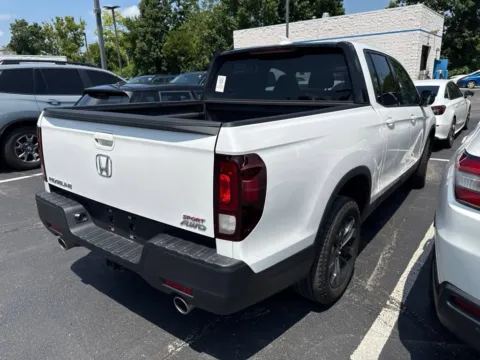 More photos of 2023 Honda Ridgeline Sport at Jay Wolfe Honda, MO