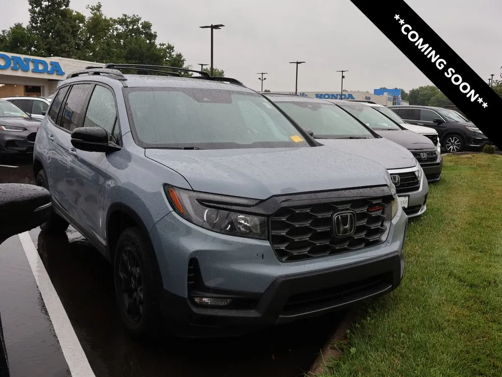 Gray 2022 Honda Passport TrailSport for sale in Kansas City, MO