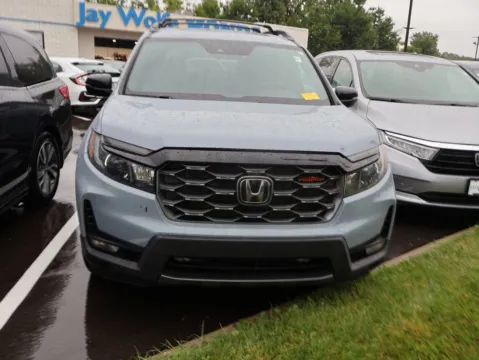 Photos of 2022 Honda Passport TrailSport for sale in Kansas City, MO at Jay Wolfe Honda