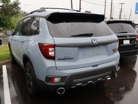 More photos of 2022 Honda Passport TrailSport at Jay Wolfe Honda, MO