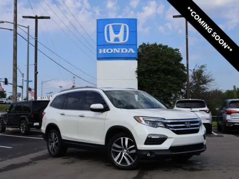 White 2017 Honda Pilot Elite for sale in Kansas City, MO