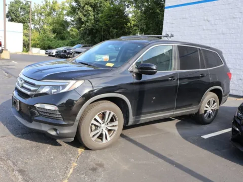 More photos of 2017 Honda Pilot EX-L at Jay Wolfe Honda, MO