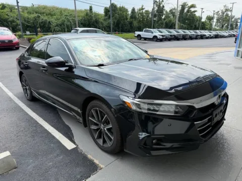 Black 2021 Honda Accord Sedan EX-L for sale in Kansas City, MO