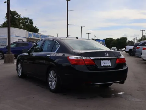 More photos of 2013 Honda Accord Sdn EX-L at Jay Wolfe Honda, MO