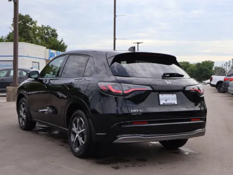 More photos of 2024 Honda HR-V EX-L at Jay Wolfe Honda, MO
