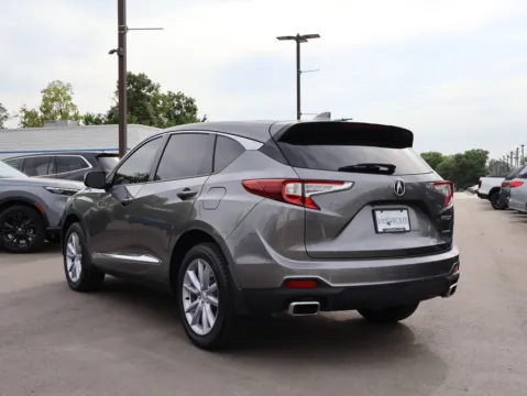 More photos of 2024 Acura RDX at Jay Wolfe Honda, MO