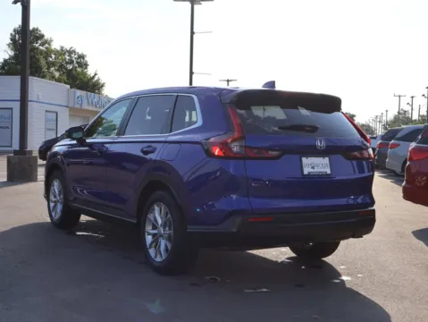 More photos of 2024 Honda CR-V EX-L at Jay Wolfe Honda, MO