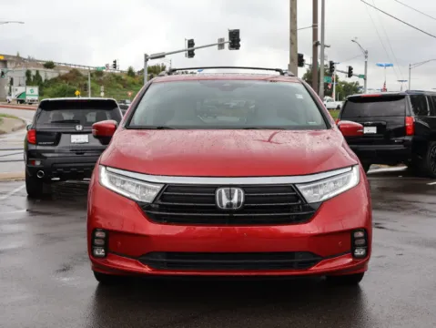 Photos of 2022 Honda Odyssey Elite for sale in Kansas City, MO at Jay Wolfe Honda