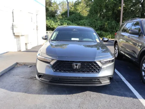 Photos of 2023 Honda Accord Sedan EX for sale in Kansas City, MO at Jay Wolfe Honda