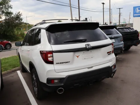 More photos of 2025 Honda Passport TrailSport at Jay Wolfe Honda, MO