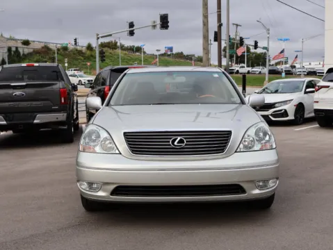 Photos of 2002 Lexus LS 430 for sale in Kansas City, MO at Jay Wolfe Honda