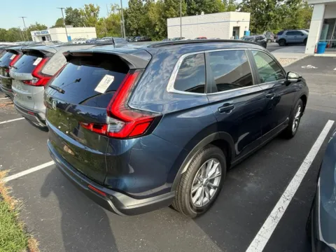 More photos of 2024 Honda CR-V EX-L at Jay Wolfe Honda, MO
