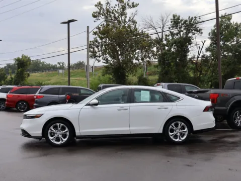 More photos of 2024 Honda Accord Sedan LX at Jay Wolfe Honda, MO