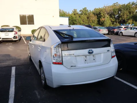 More photos of 2011 Toyota Prius IV at Jay Wolfe Honda, MO