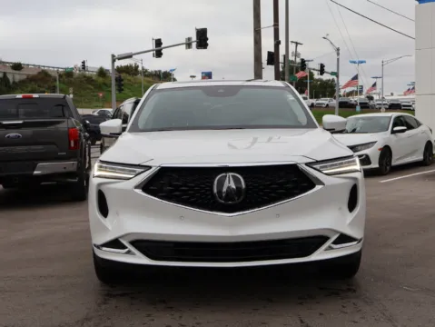 Photos of 2024 Acura MDX w/Technology Package for sale in Kansas City, MO at Jay Wolfe Honda