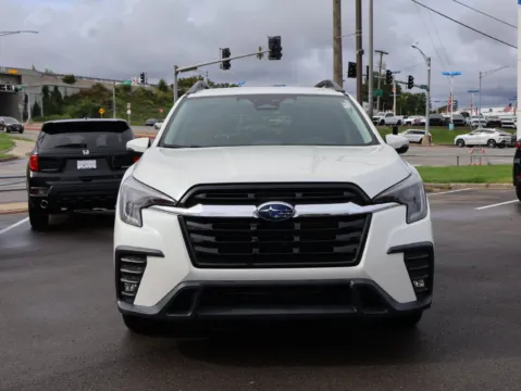 Photos of 2023 Subaru Ascent Limited for sale in Kansas City, MO at Jay Wolfe Honda