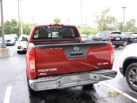 More photos of 2016 Nissan Frontier SV at Jay Wolfe Honda, MO