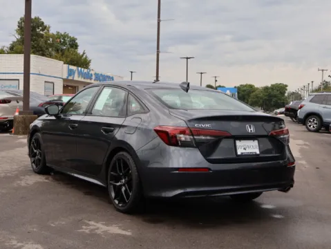 More photos of 2025 Honda Civic Sedan Sport at Jay Wolfe Honda, MO