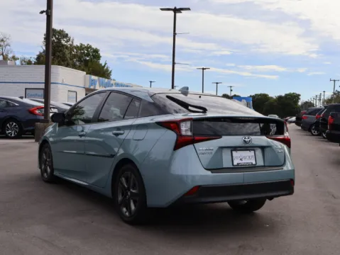 More photos of 2020 Toyota Prius Limited at Jay Wolfe Honda, MO