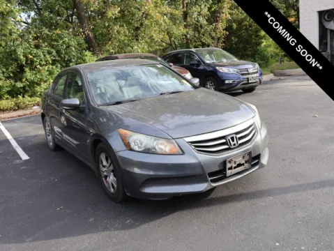 Gray 2012 Honda Accord Sdn LX Premium for sale in Kansas City, MO