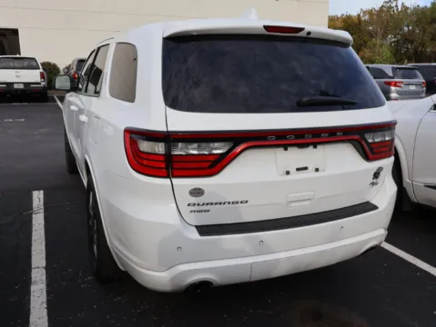 More photos of 2016 Dodge Durango R/T at Jay Wolfe Honda, MO
