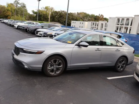 More photos of 2024 Honda Accord Hybrid EX-L at Jay Wolfe Honda, MO