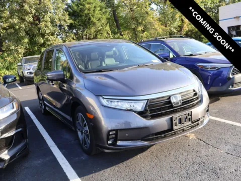 Gray 2024 Honda Odyssey Touring for sale in Kansas City, MO