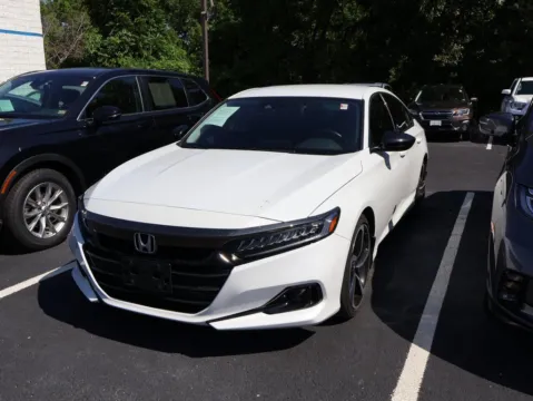 Another view of 2022 Honda Accord Sedan Sport SE for sale in Kansas City, MO at Jay Wolfe Honda