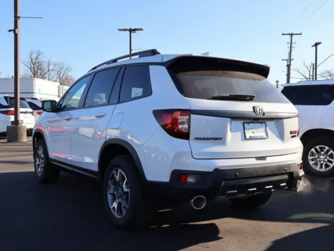 More photos of 2023 Honda Passport TrailSport at Jay Wolfe Honda, MO