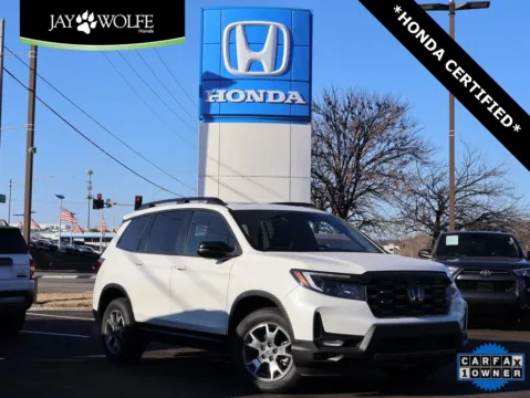 White 2023 Honda Passport TrailSport for sale in Kansas City, MO