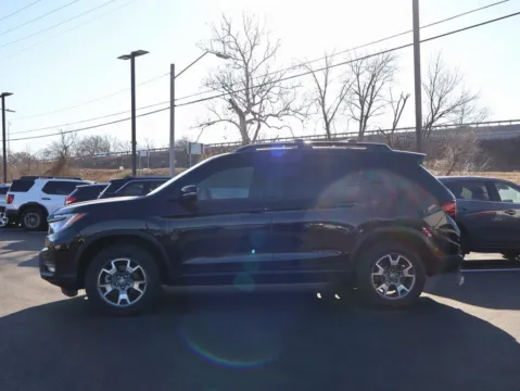 More photos of 2022 Honda Passport TrailSport at Jay Wolfe Honda, MO