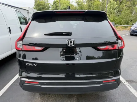 More photos of 2024 Honda CR-V EX-L at Jay Wolfe Honda, MO