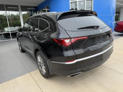 More photos of 2022 Acura MDX w/Advance Package at Jay Wolfe Honda, MO