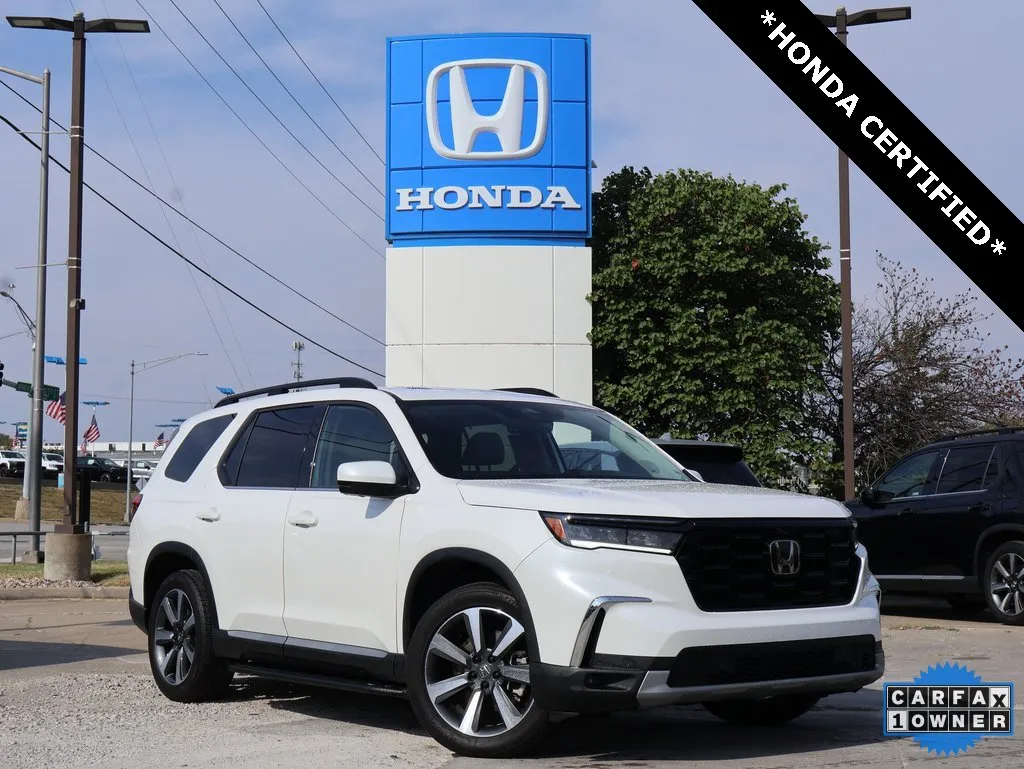 White 2023 Honda Pilot Elite for sale in Kansas City, MO