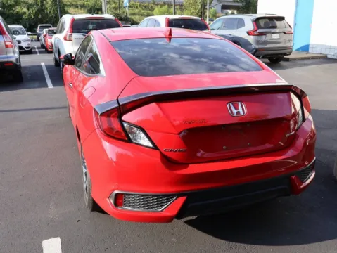 More photos of 2017 Honda Civic Coupe Touring at Jay Wolfe Honda, MO