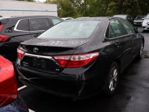 More photos of 2017 Toyota Camry SE at Jay Wolfe Honda, MO
