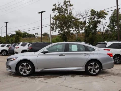 More photos of 2018 Honda Accord Sedan EX-L 1.5T at Jay Wolfe Honda, MO