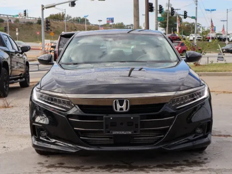 Photos of 2022 Honda Accord Sedan Sport SE for sale in Kansas City, MO at Jay Wolfe Honda