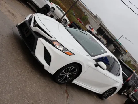 Another view of 2020 Toyota Camry SE for sale in Kansas City, MO at Jay Wolfe Honda