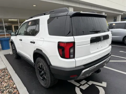 More photos of 2026 Honda Passport TrailSport Elite at Jay Wolfe Honda, MO