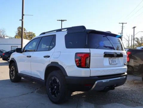 More photos of 2026 Honda Passport TrailSport Elite at Jay Wolfe Honda, MO