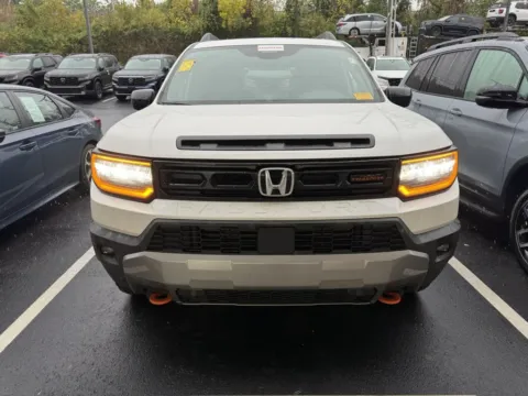 Photos of 2026 Honda Passport TrailSport for sale in Kansas City, MO at Jay Wolfe Honda