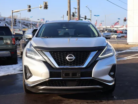 Photos of 2023 Nissan Murano Platinum for sale in Kansas City, MO at Jay Wolfe Honda