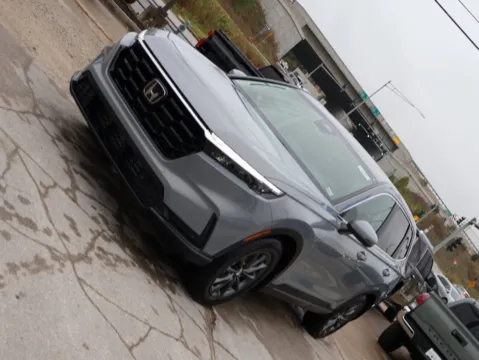 Another view of 2026 Honda CR-V EX-L for sale in Kansas City, MO at Jay Wolfe Honda